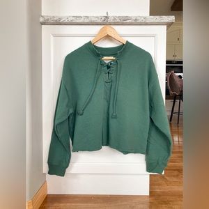 5/$50 🌷🌼🌿 AMERICAN EAGLE Lace Up Crewneck Sweatshirt Size S